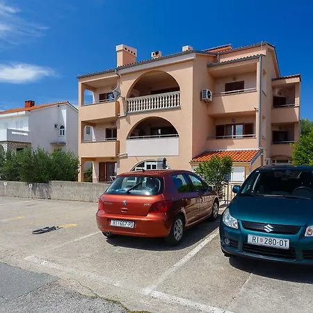 Apartamento Adrijana Krk Town